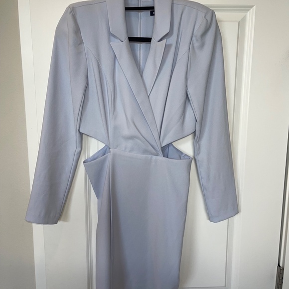 Cut out blazer dress - Picture 2 of 6
